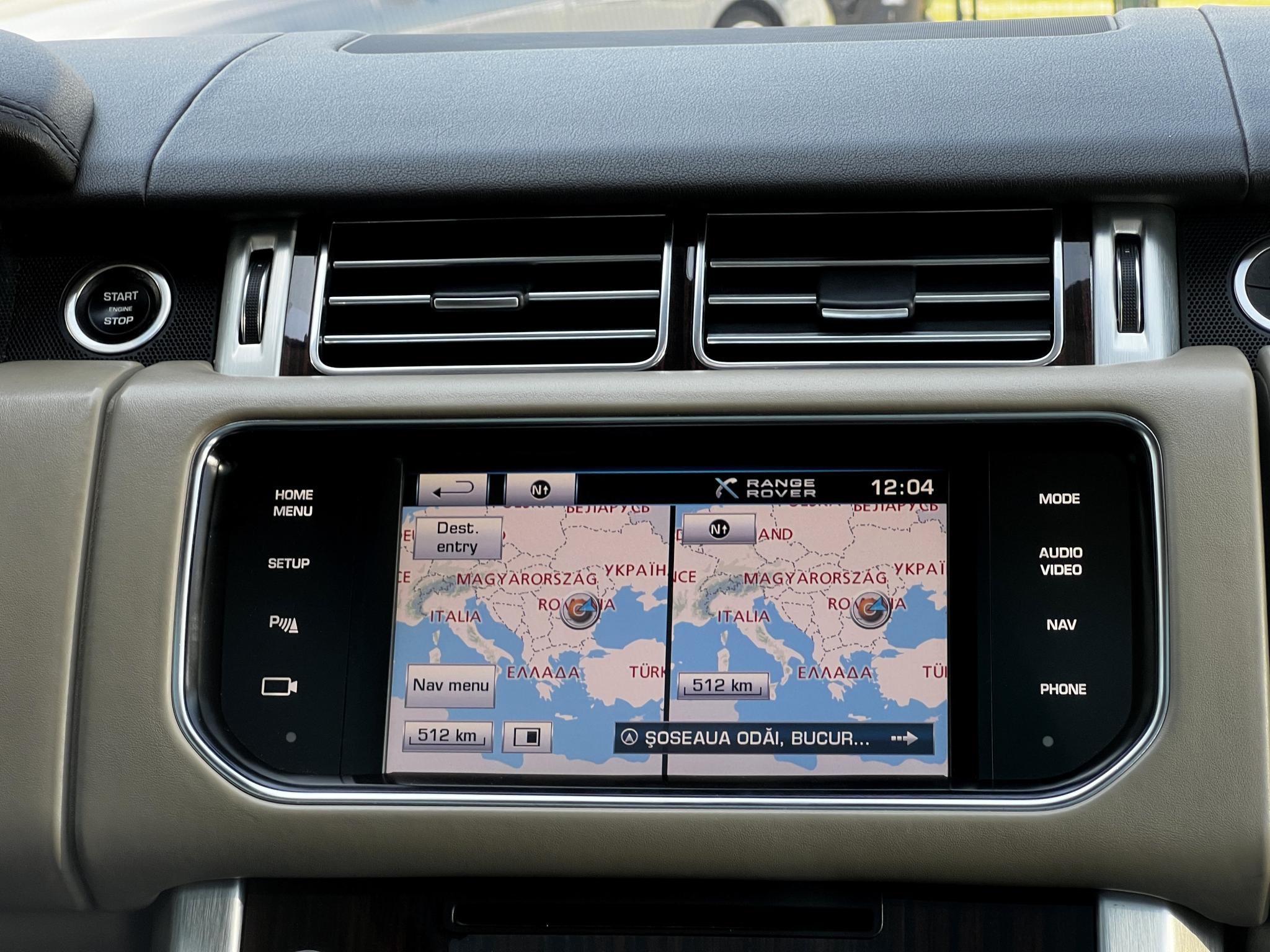 Land Rover-Range Rover Vogue