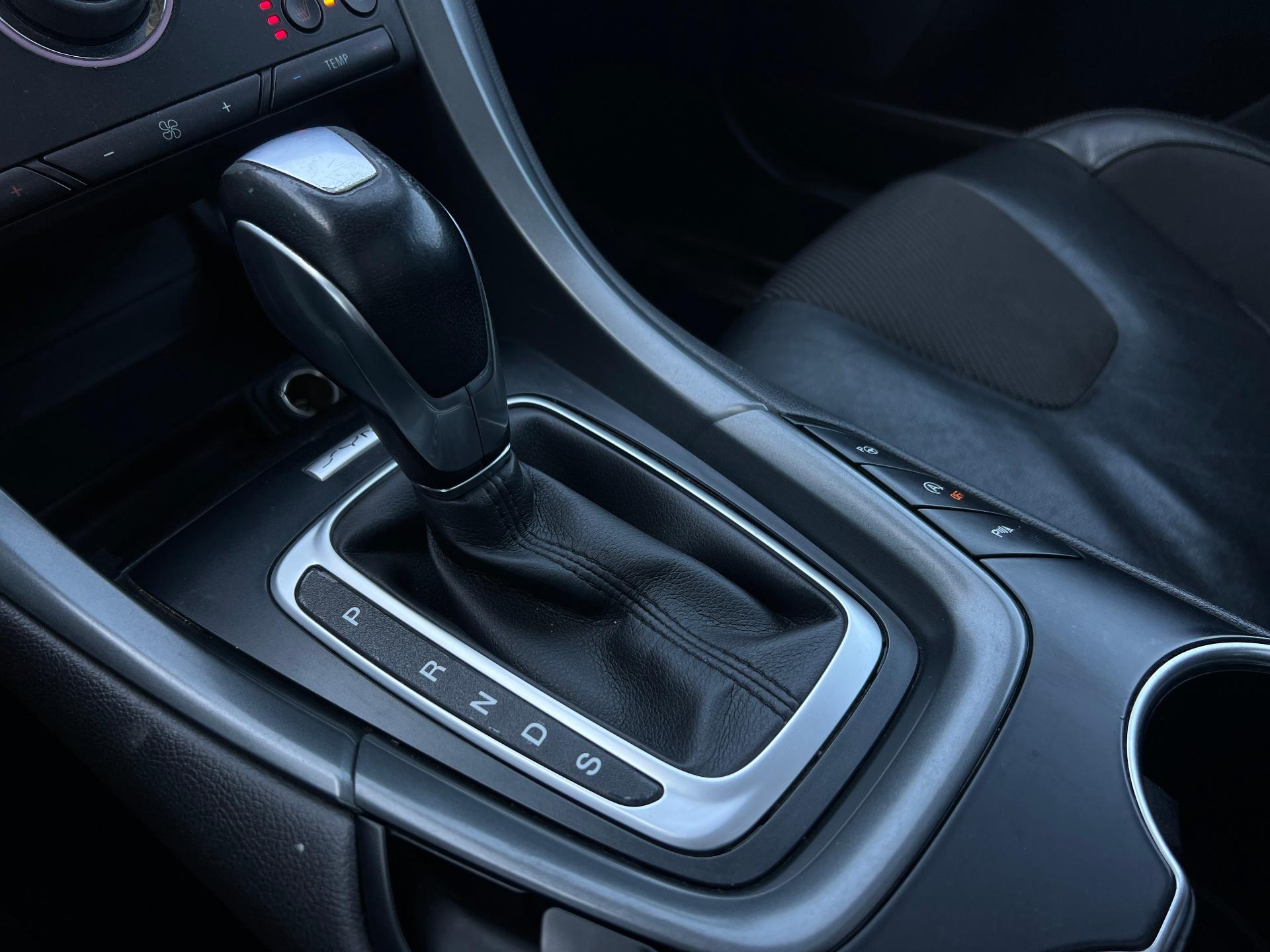 Ford-Mondeo