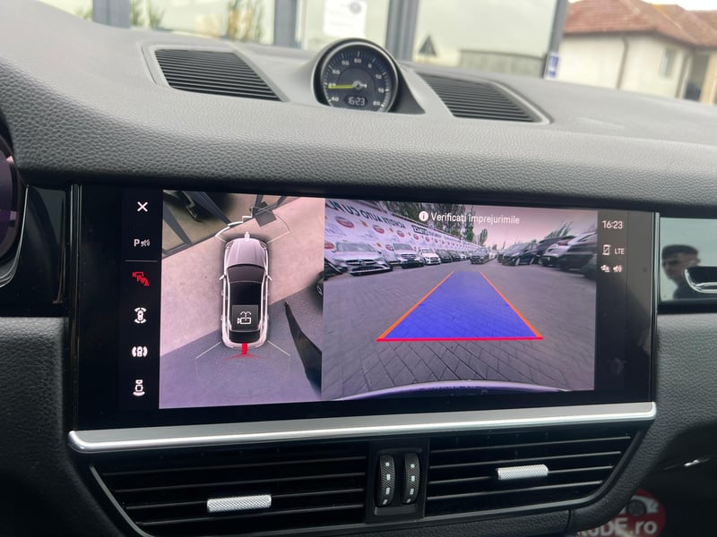 Car Thumb