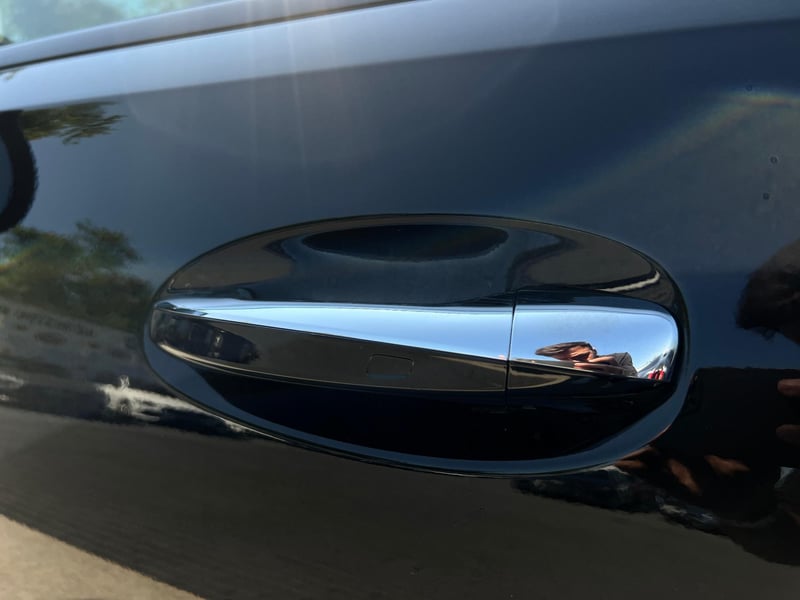 Car Thumb