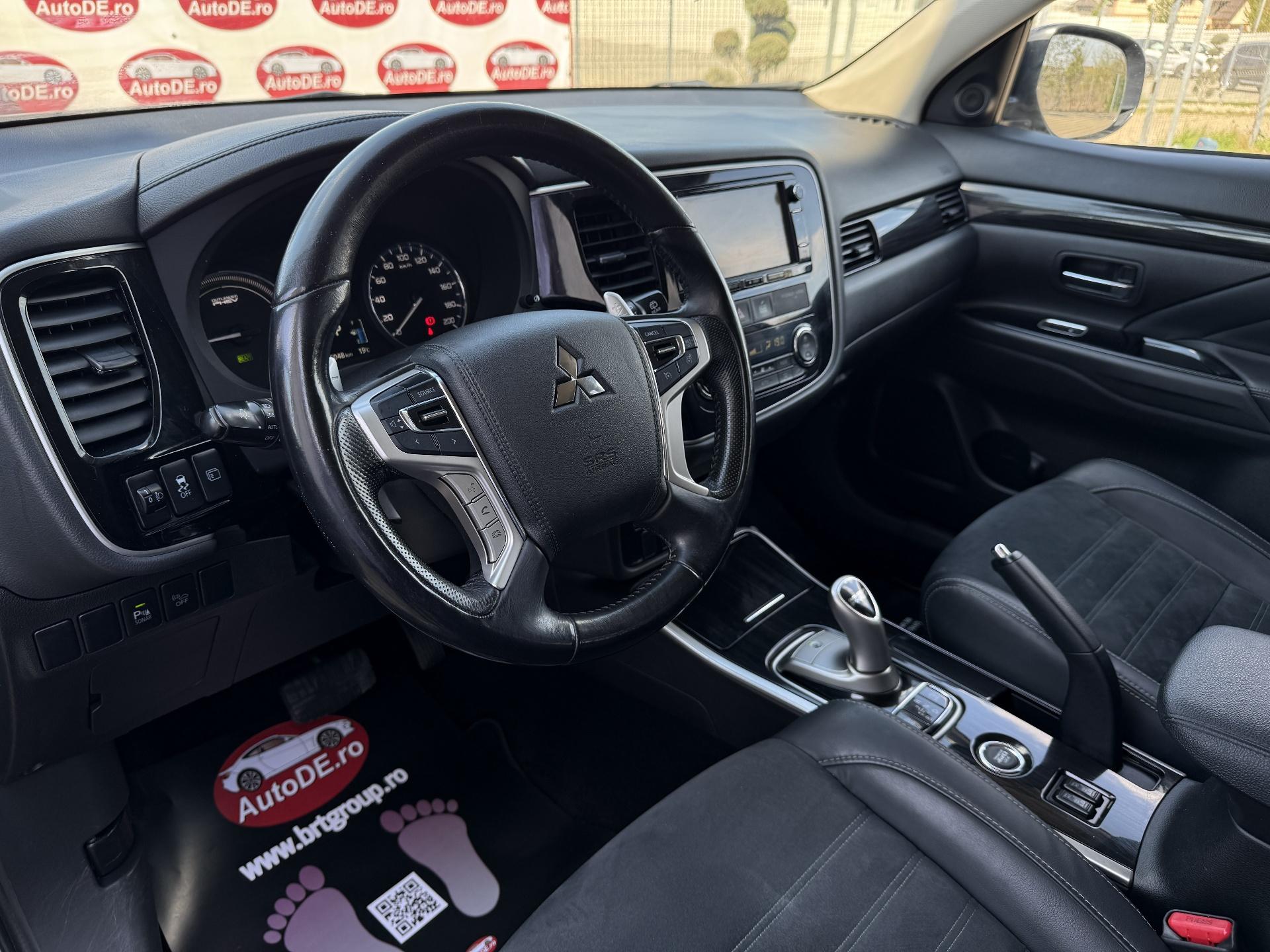 Mitsubishi-Outlander