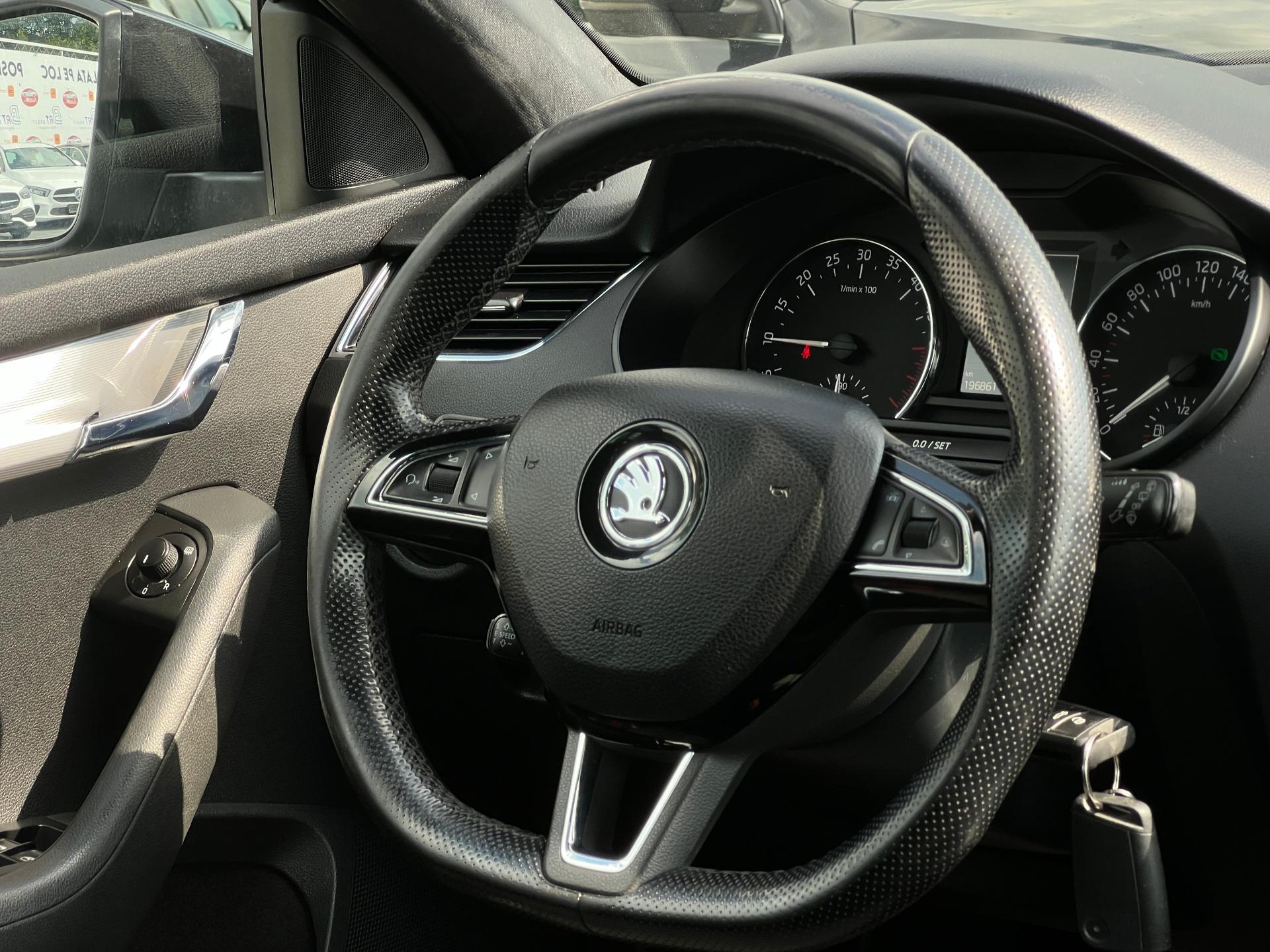 Skoda-Octavia