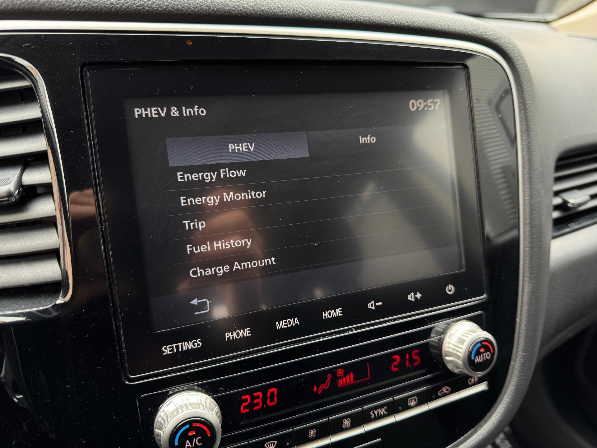 Mitsubishi-Outlander