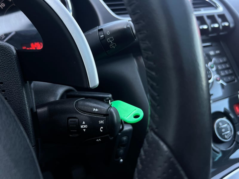 Car Thumb