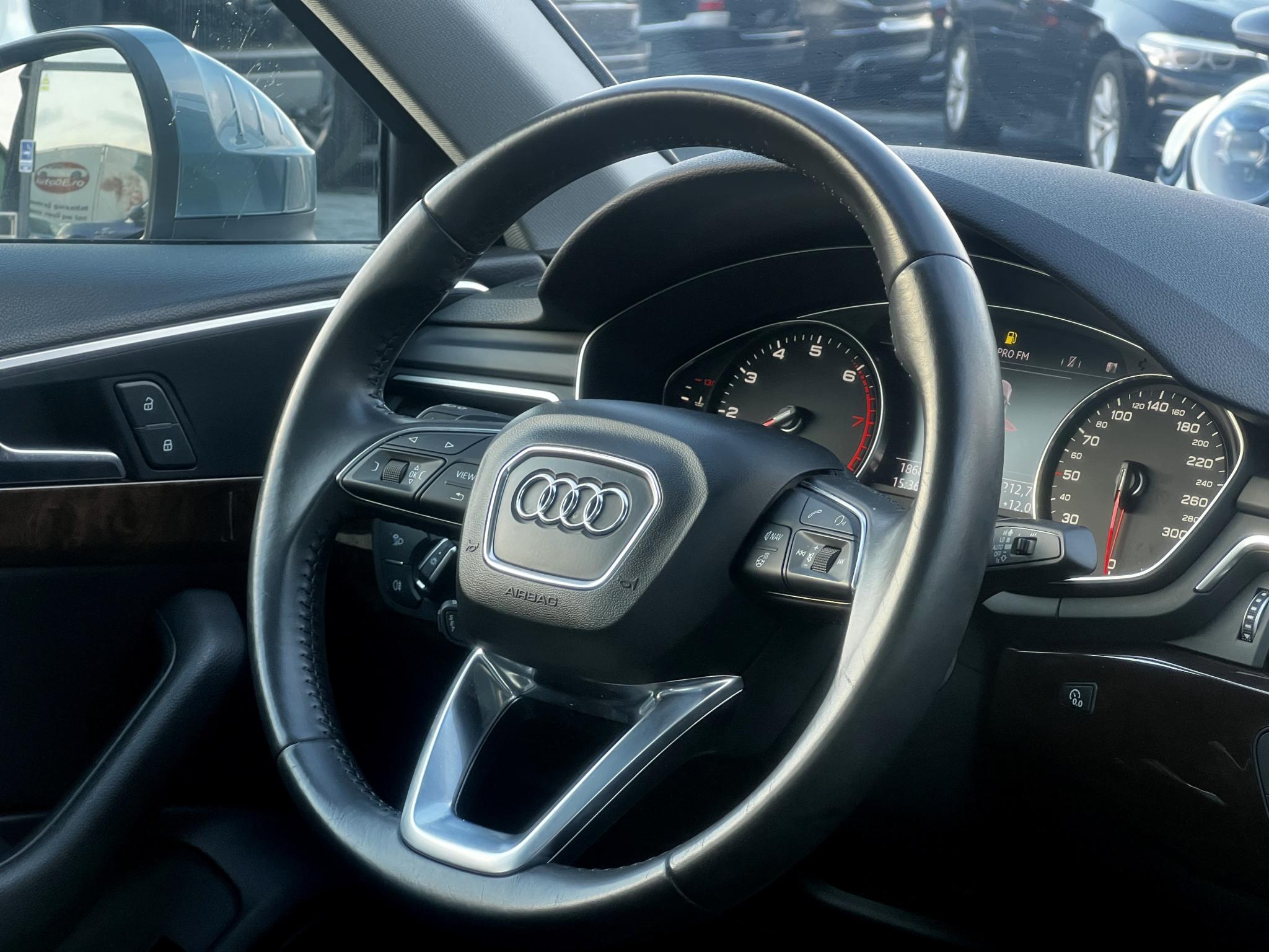 Audi-A4