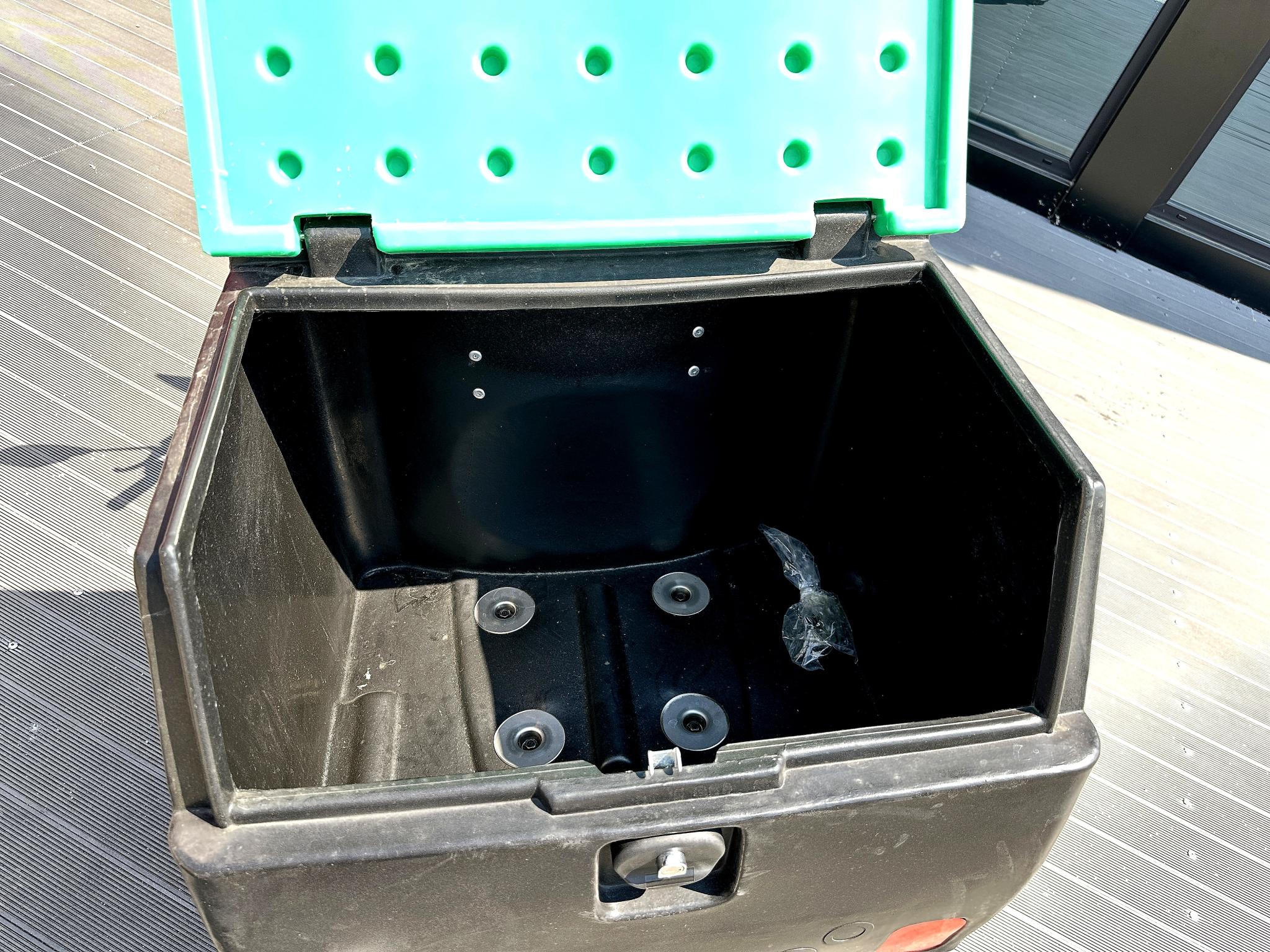 Silence-02 HS Delivery