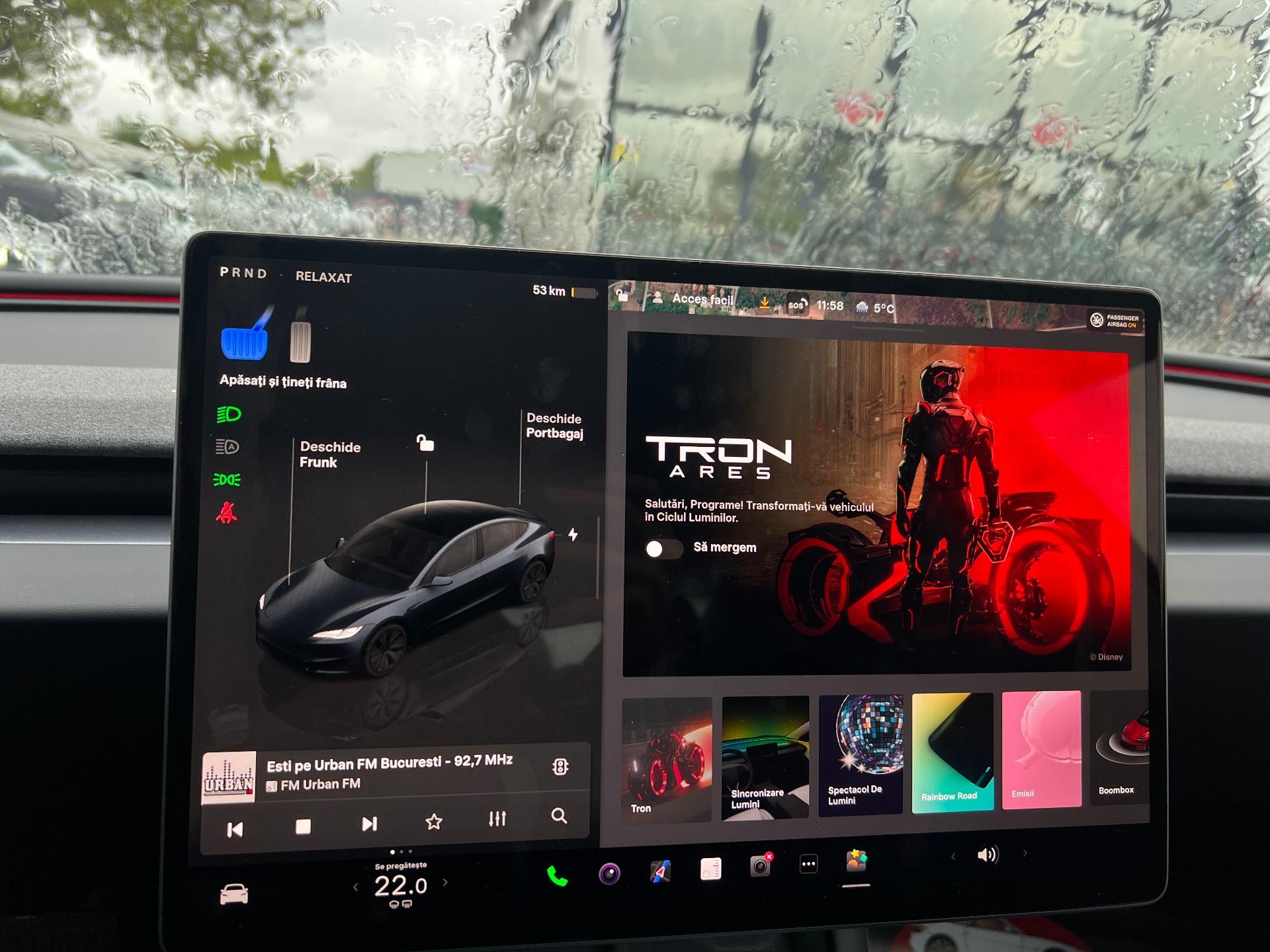Tesla-Model 3