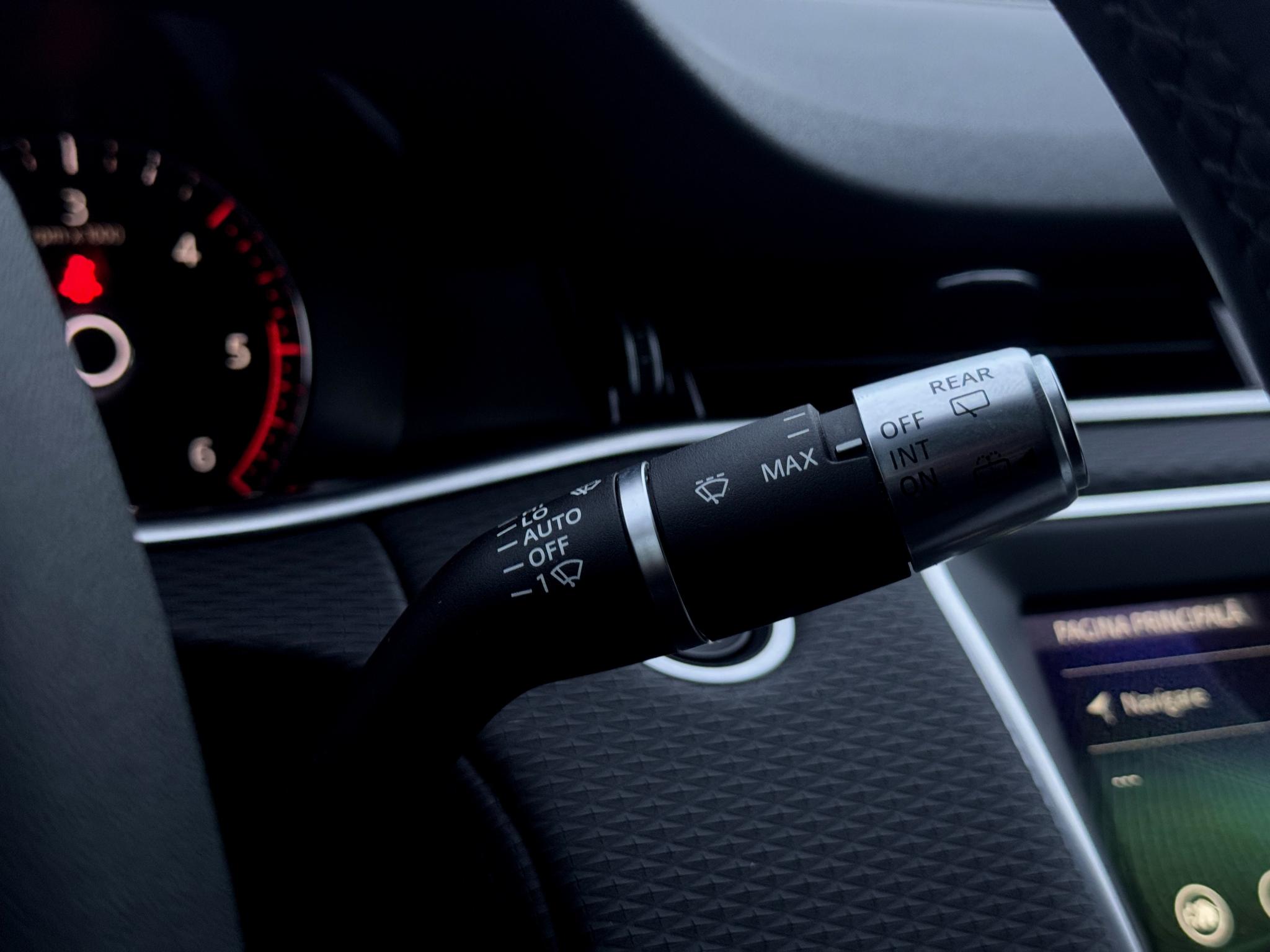 Land Rover-Range Rover Evoque