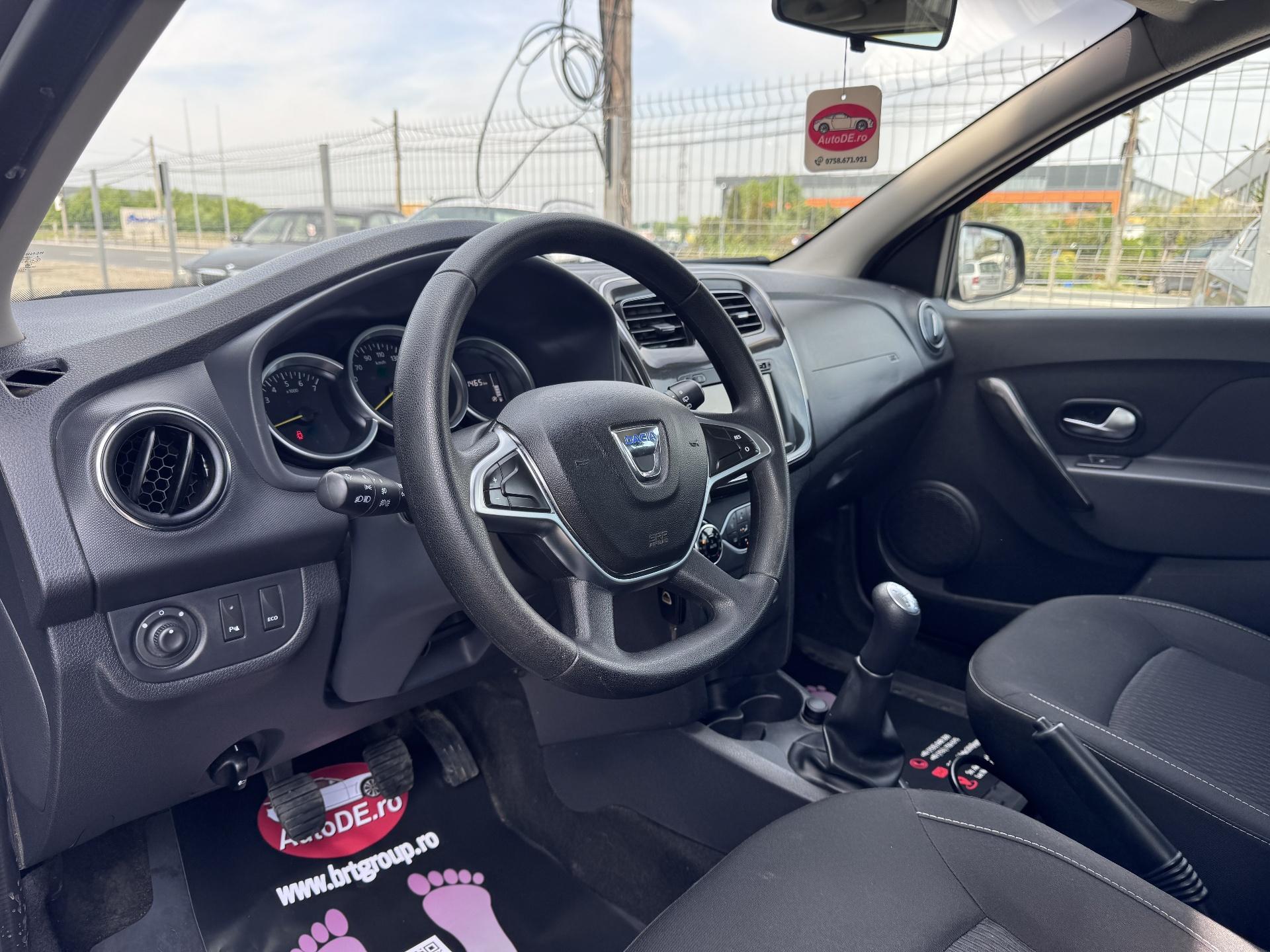Dacia-Logan