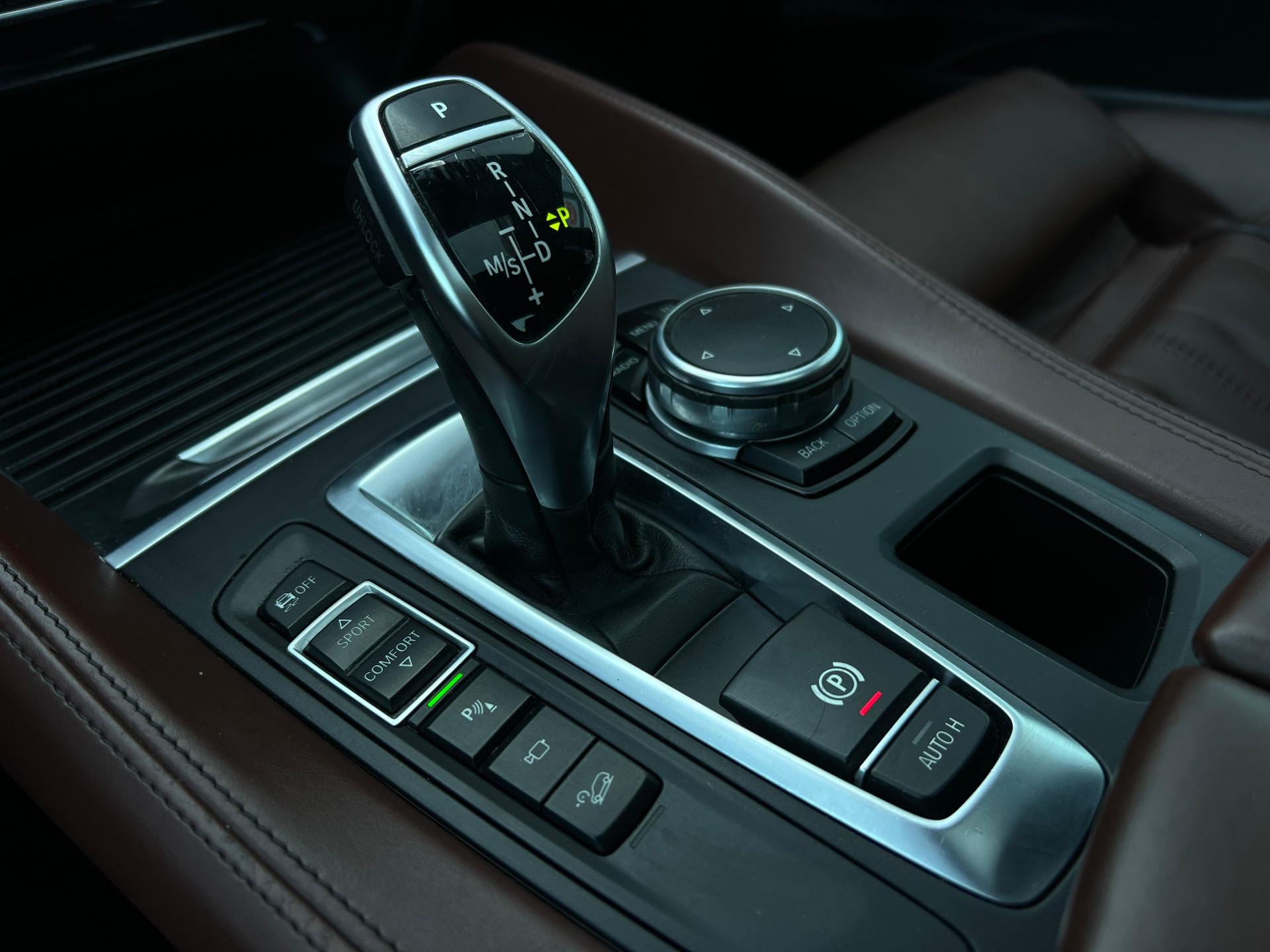 BMW-X6