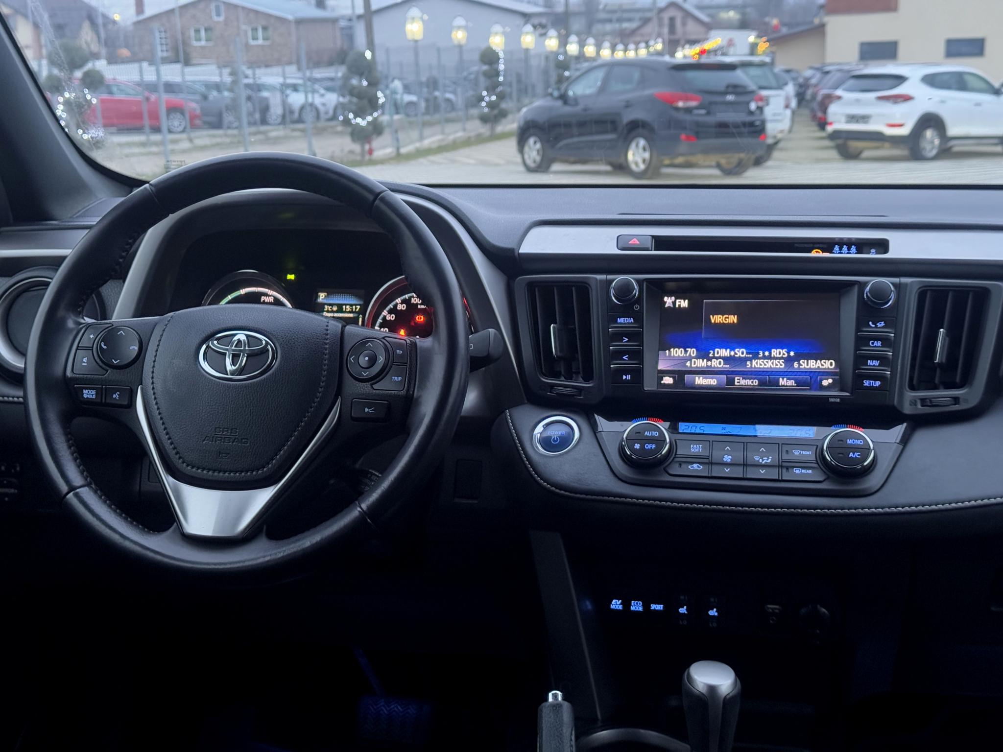 Toyota-RAV 4