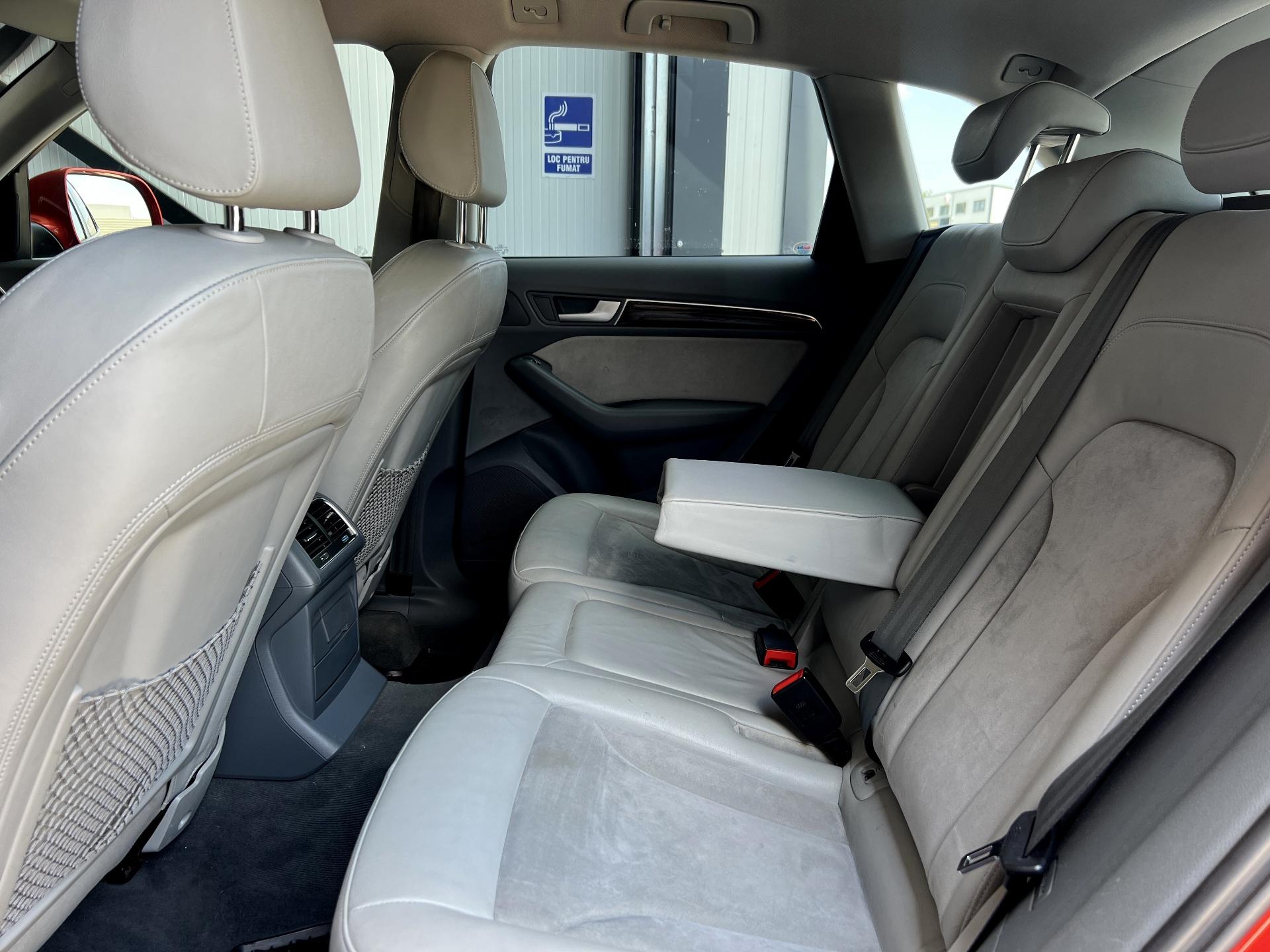 Audi-Q5