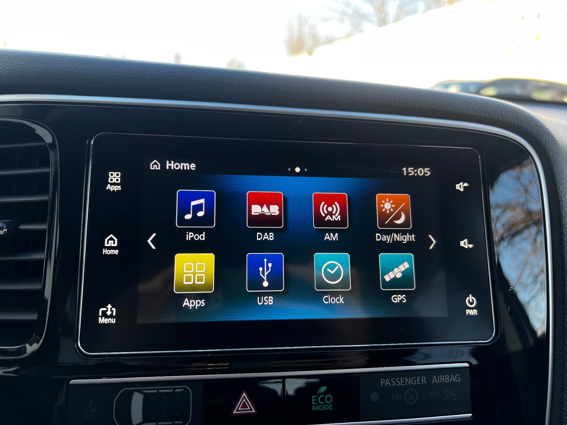 Mitsubishi-Outlander