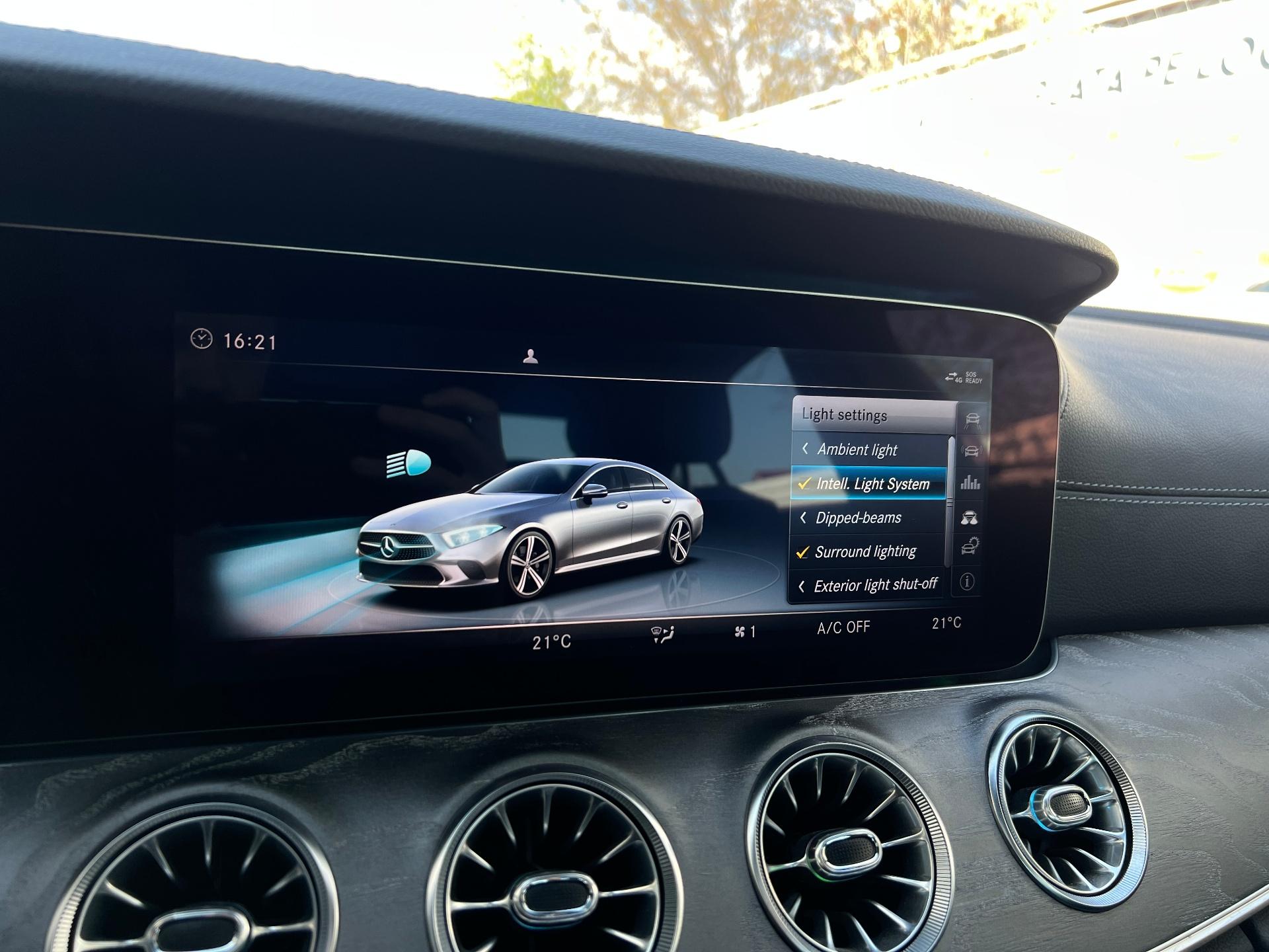 Mercedes-Benz-CLS