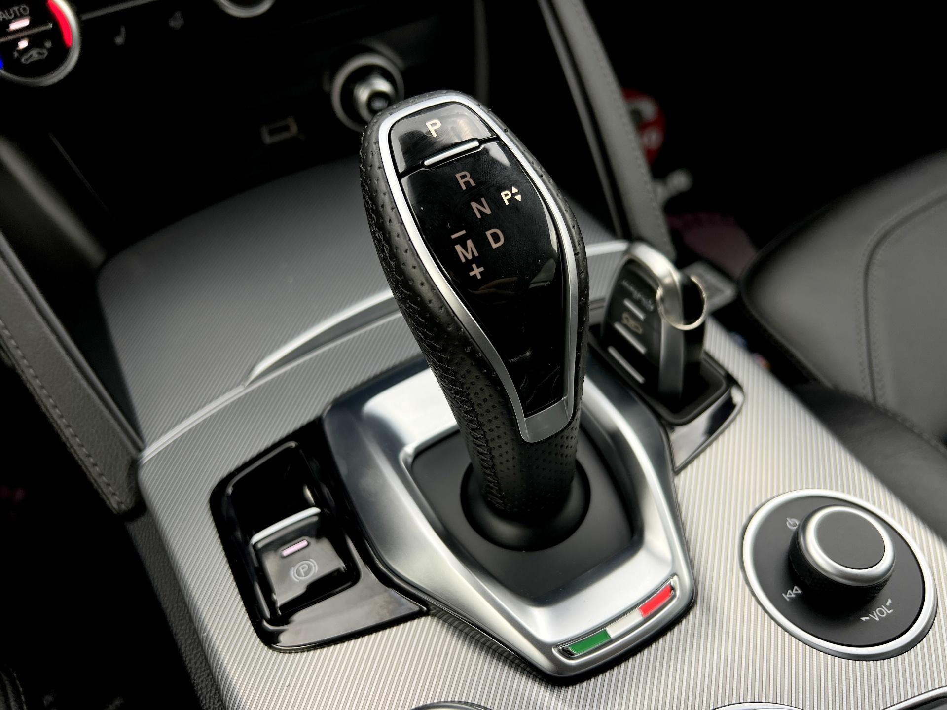 Alfa Romeo-Stelvio