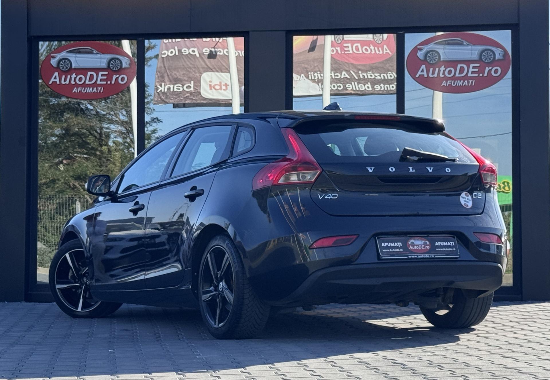 Volvo-V40