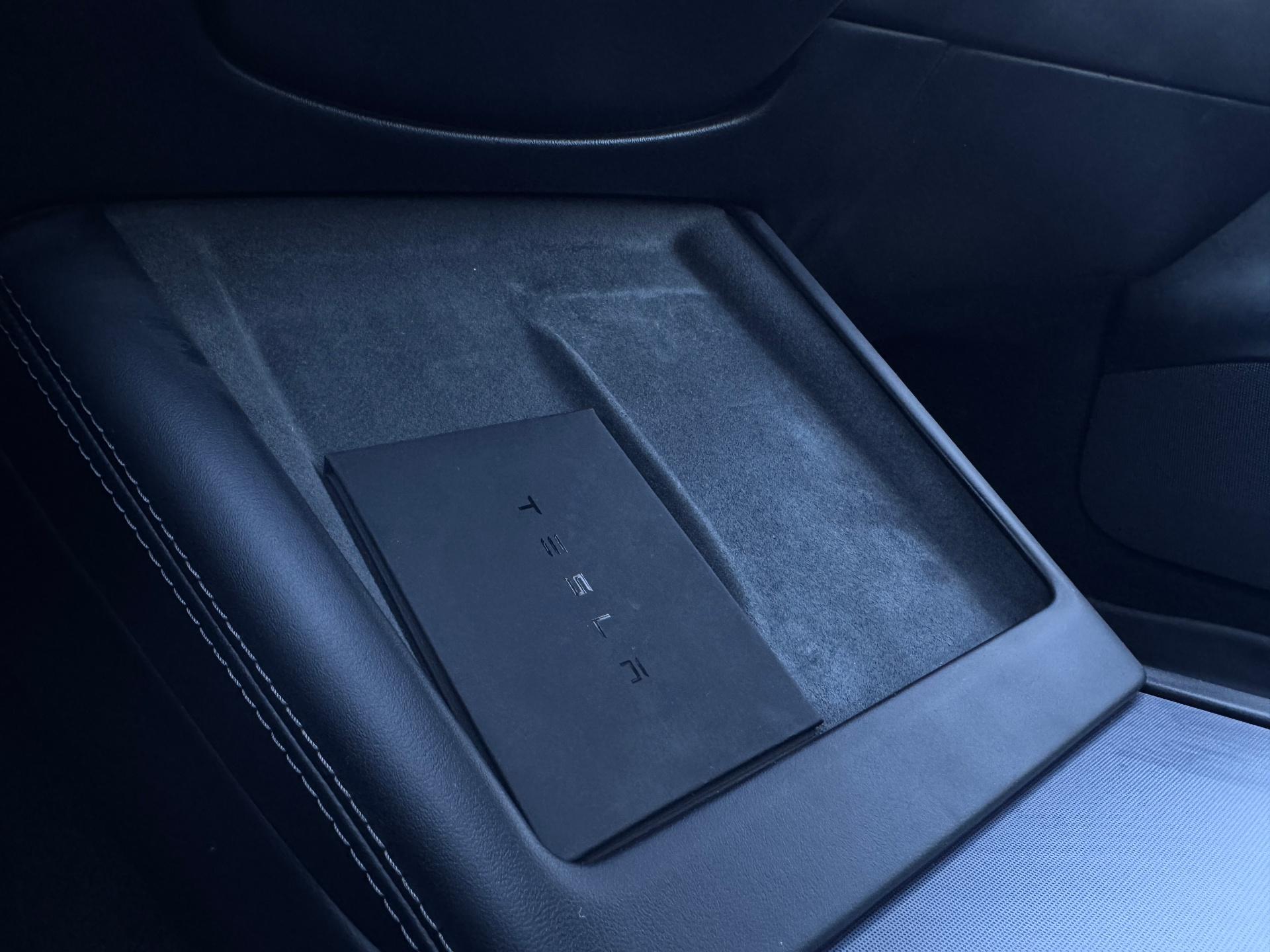Tesla-Model 3