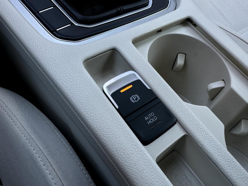 Car Thumb