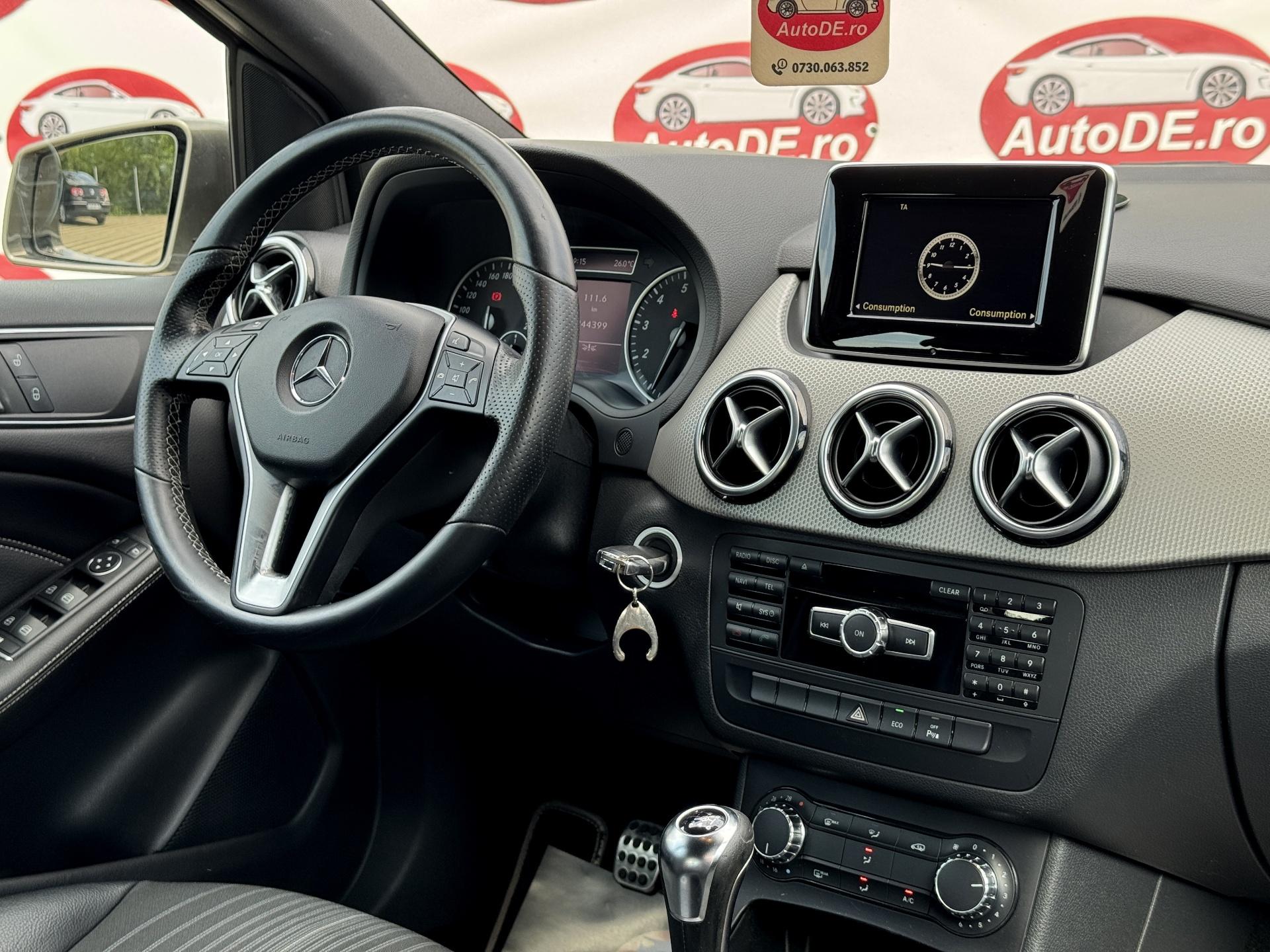 Mercedes-Benz-B 180