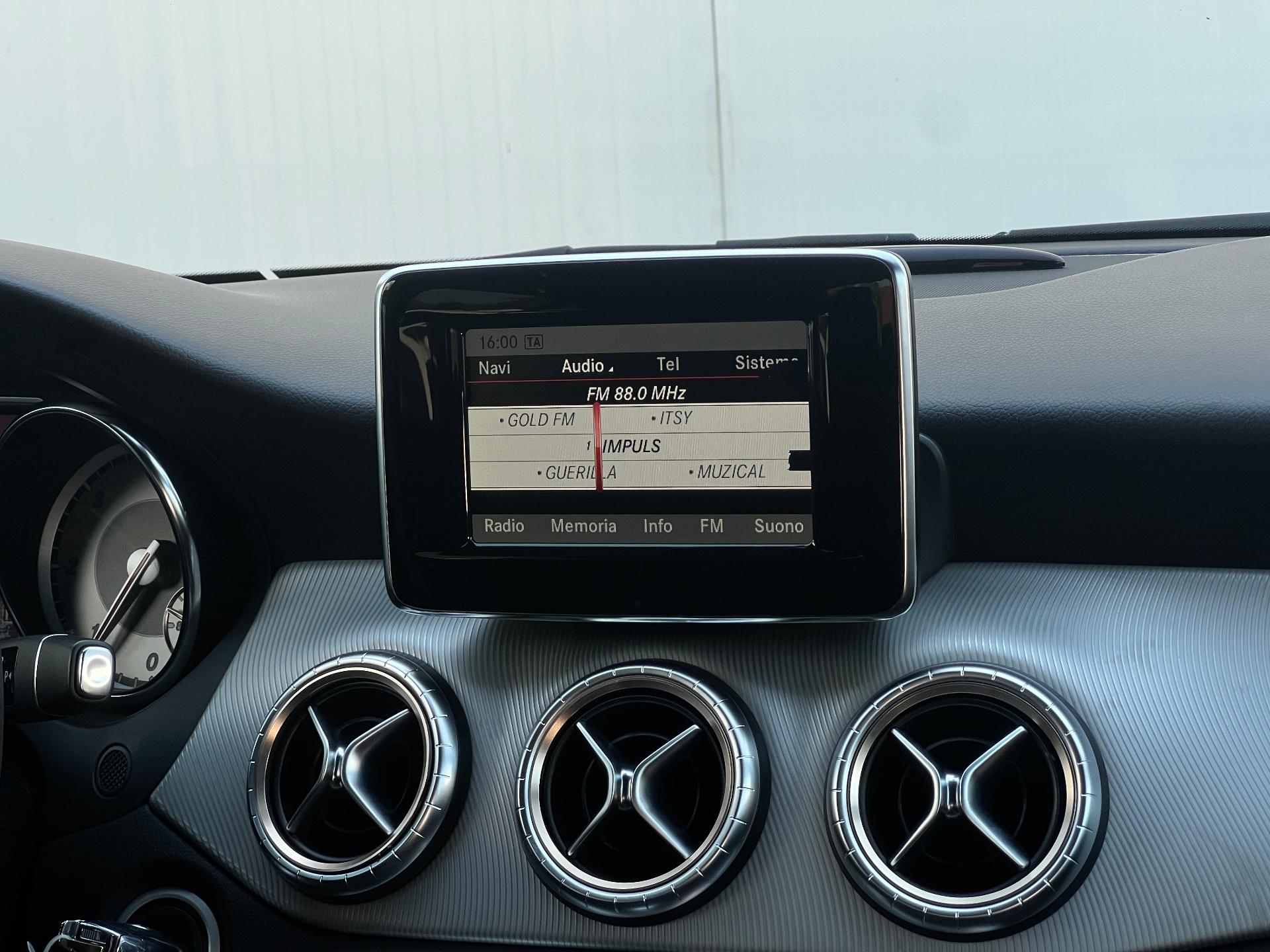 Mercedes-Benz-CLA