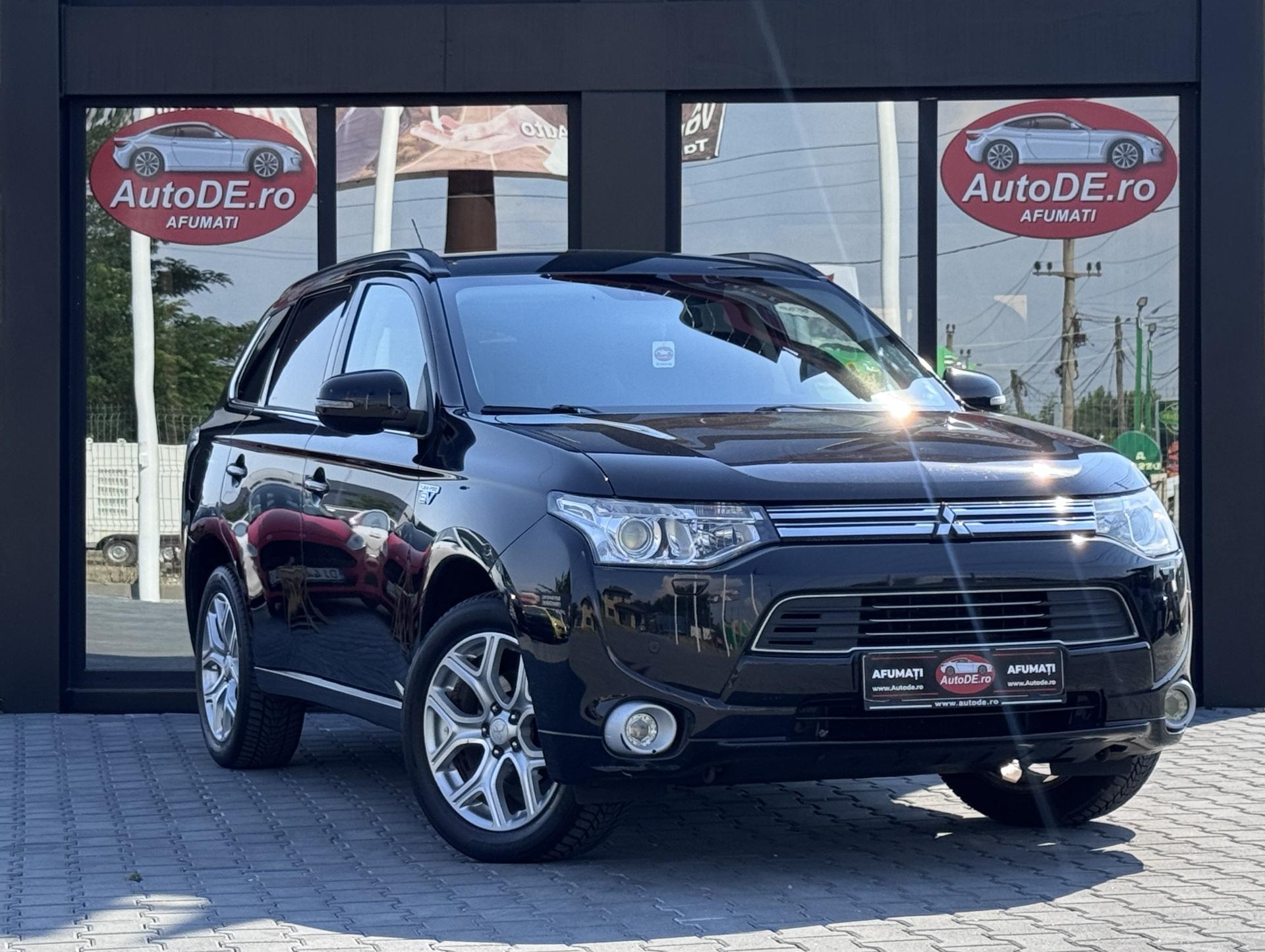 Mitsubishi-Outlander