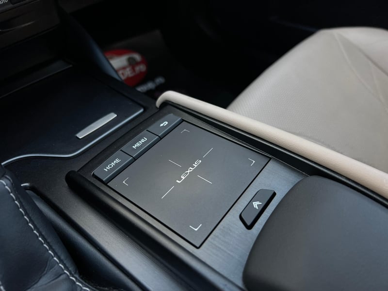 Car Thumb