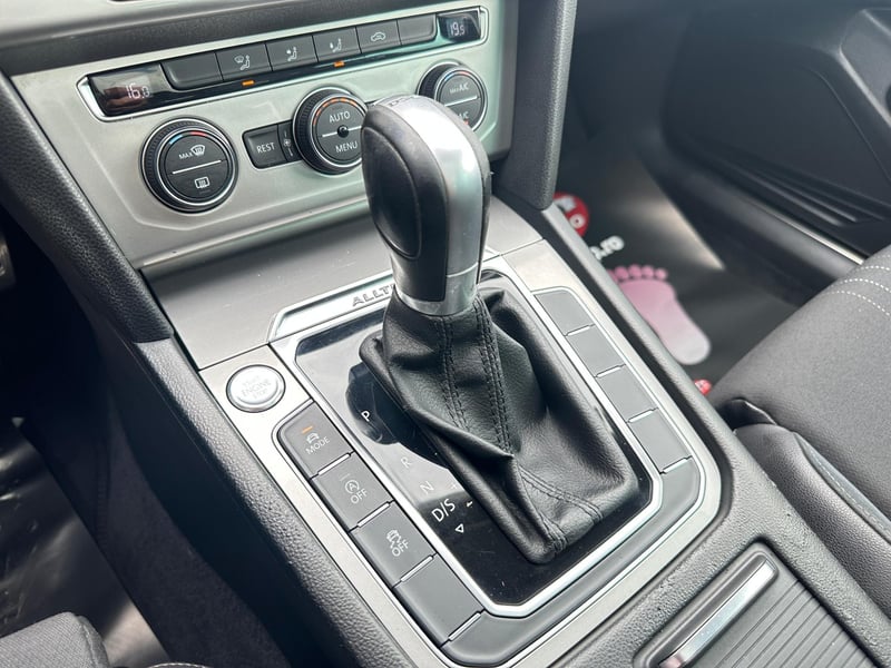 Car Thumb