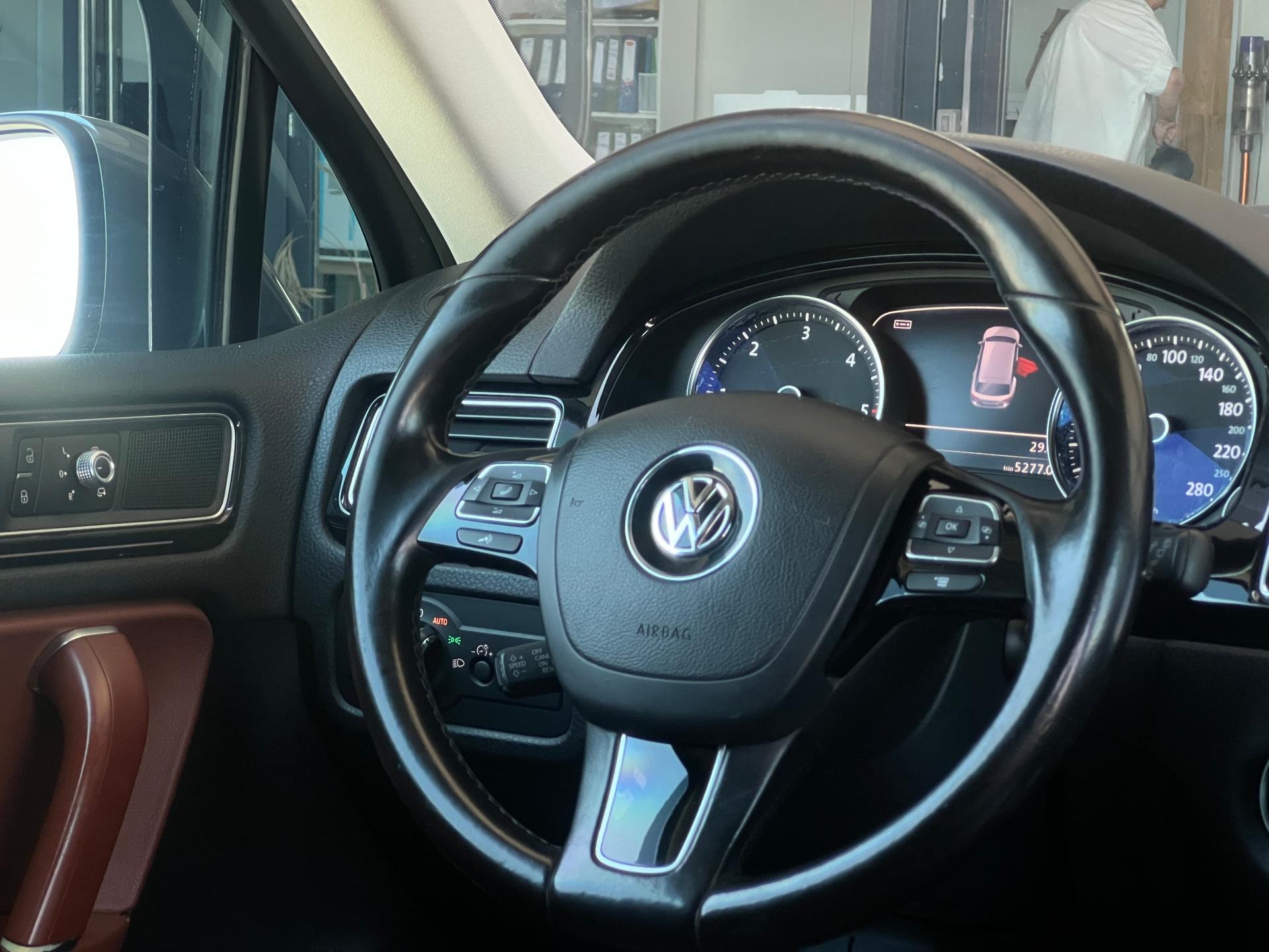 Volkswagen-Touareg