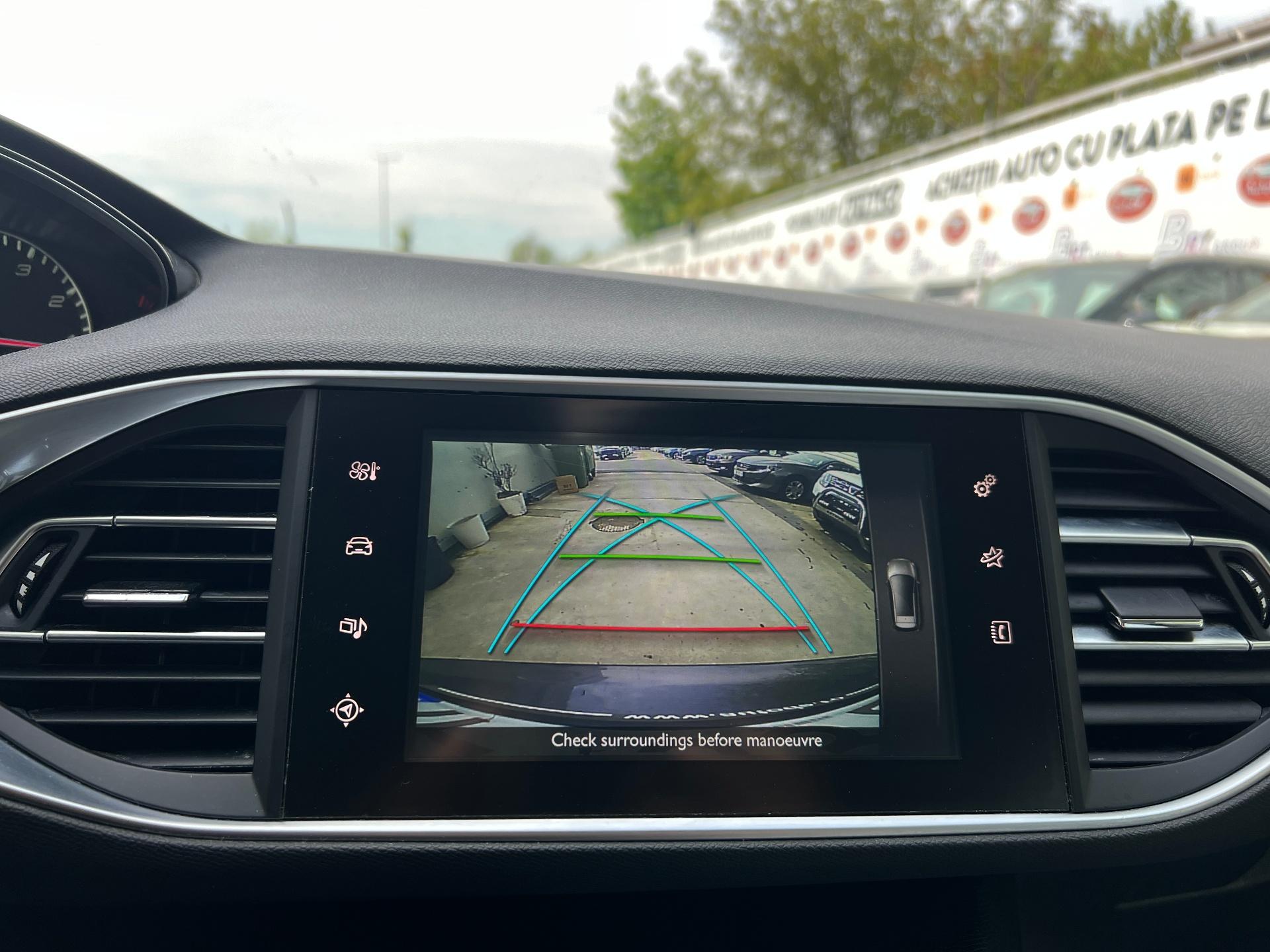 Peugeot-308