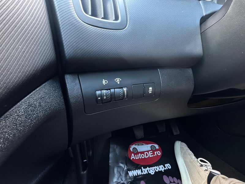 Car Thumb
