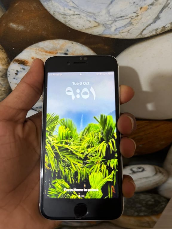 Apple iPhone SE (2nd Generation)
