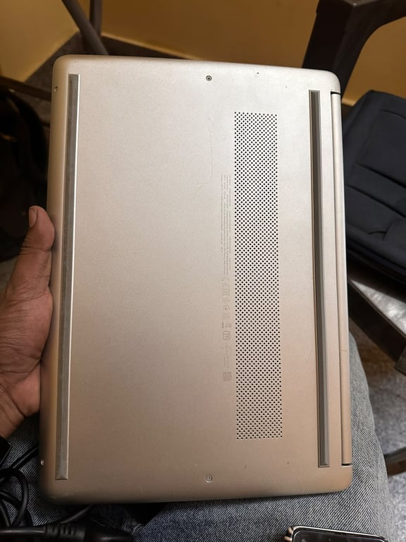 HP Laptop with 45W Charger & Carry Case, photo 4