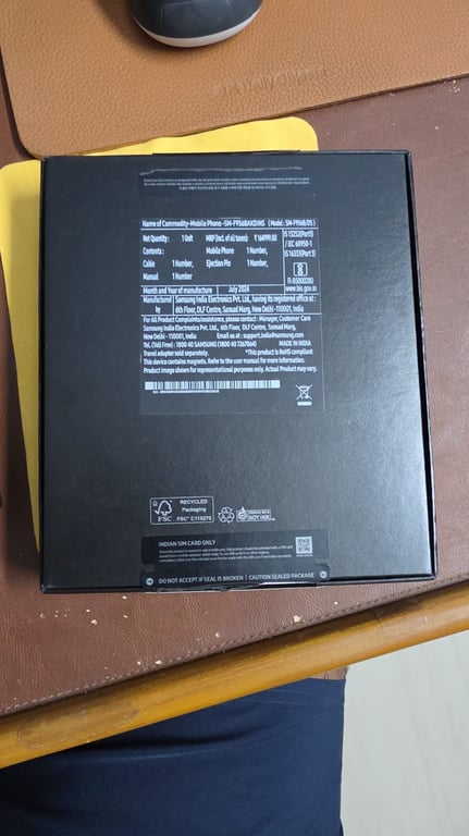 Samsung Galaxy Z Fold6 5G (SM-F956B/DS, 256GB)
