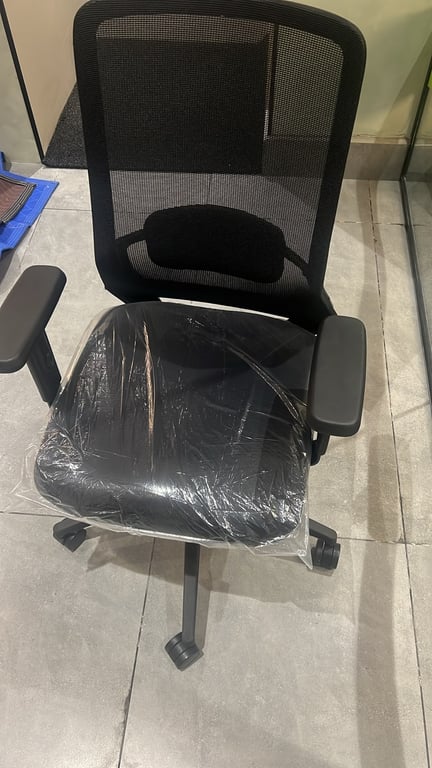 Ergonomic Mesh Mid-Back Office Chair with Lumbar Support