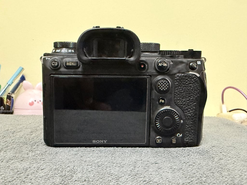 Sony Alpha 9 II (ILCE-9M2) Mirrorless Camera Body, photo 5