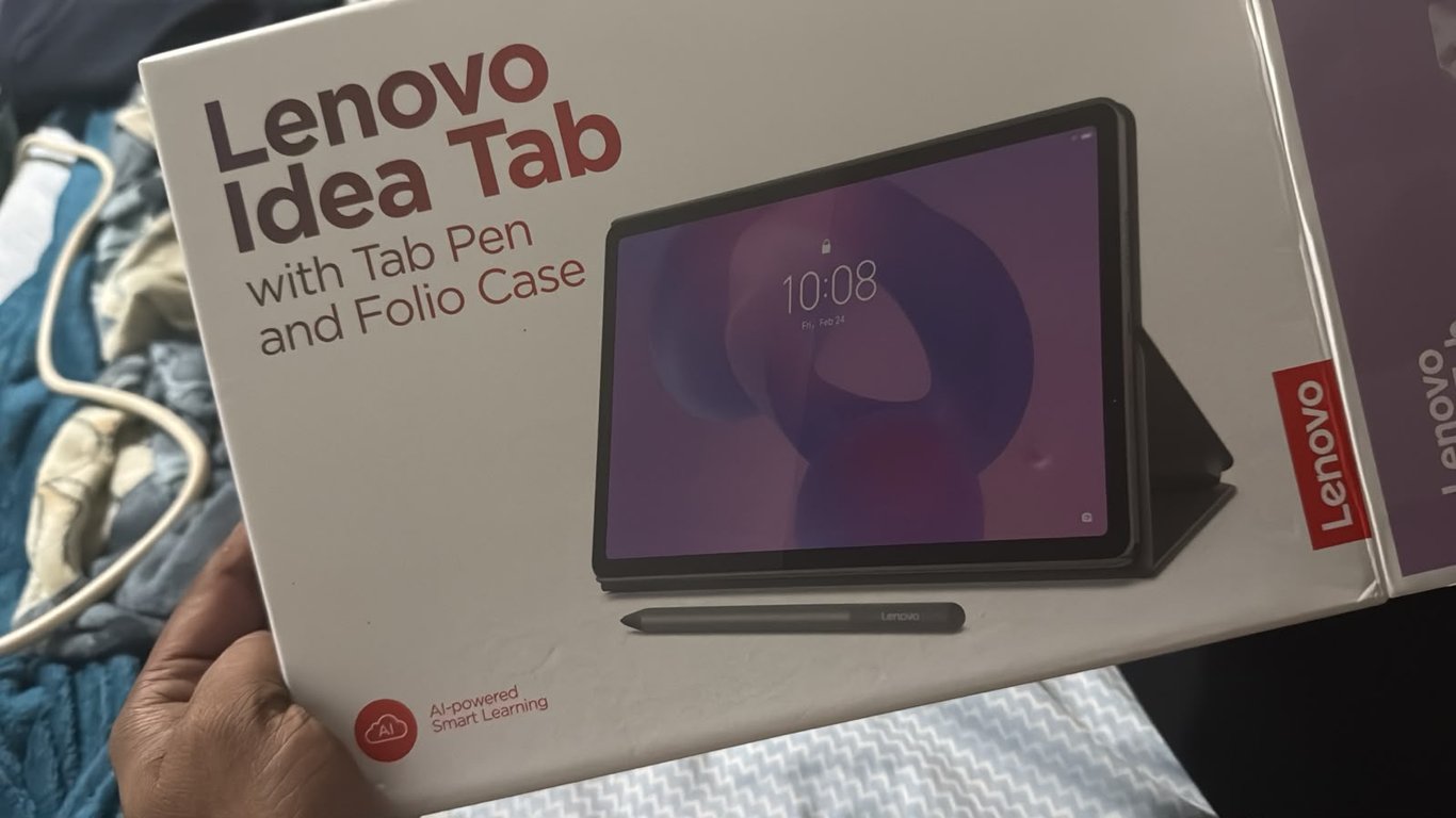 Lenovo Idea Tab 11-inch with Tab Pen and Folio Case (boxed)