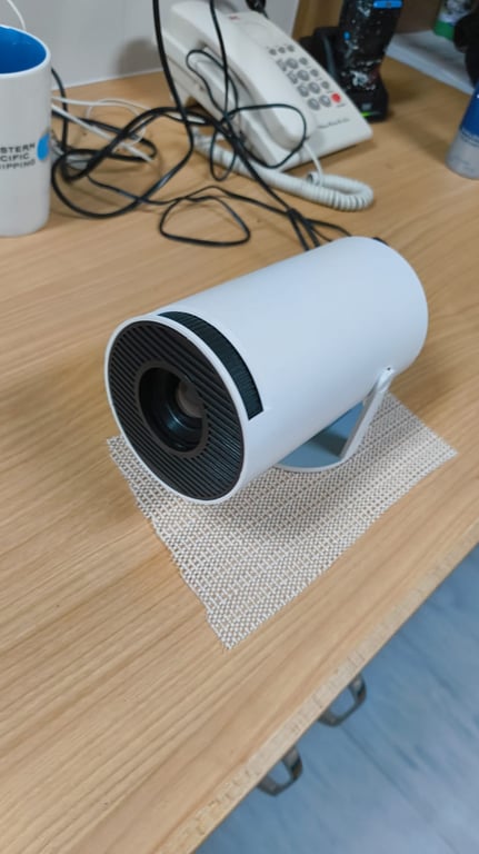 HY300 Portable Smart LED Projector