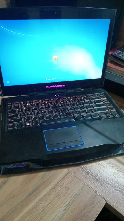 Dell Alienware M14x Gaming Laptop, photo 3