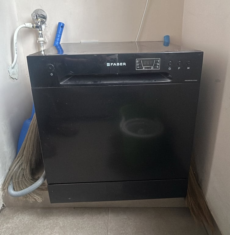Faber 12 Place Settings Dishwasher (FFSD 6PR 12S Ace Black)
