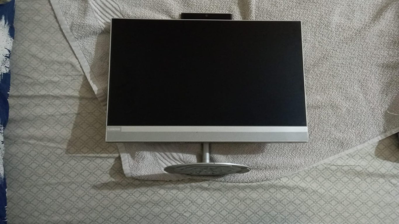 Lenovo IdeaCentre All-in-One Desktop PC, photo 6