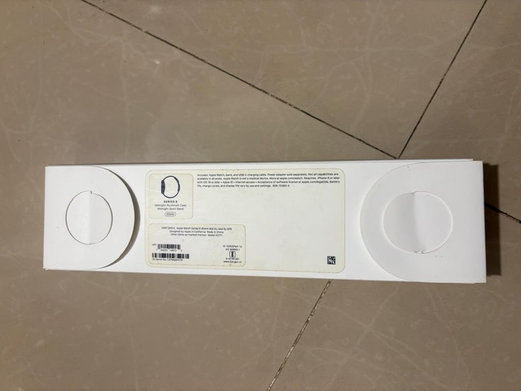 Apple Watch Series 8 GPS 45mm Midnight Aluminium Case with Midnight Sport Band