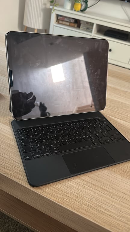 Apple iPad 11-inch with Magic Keyboard