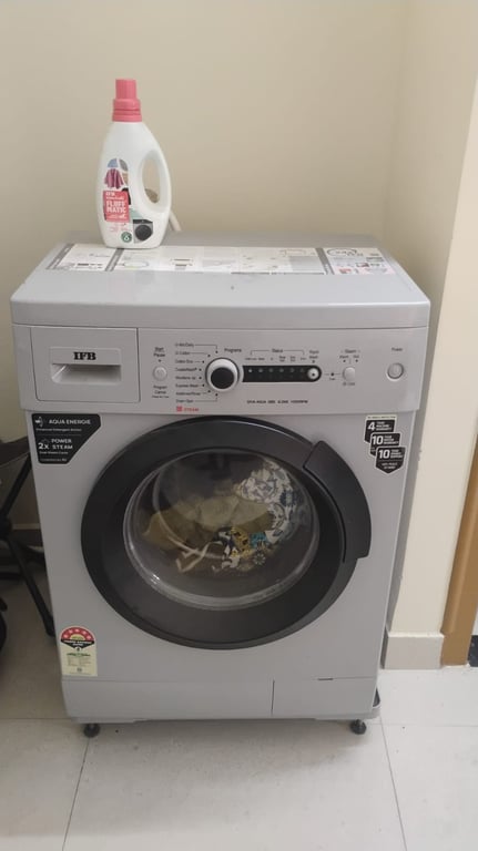 IFB Diva Aqua SBS 6kg 1000RPM Front Load Washing Machine (Silver, Steam, AI)