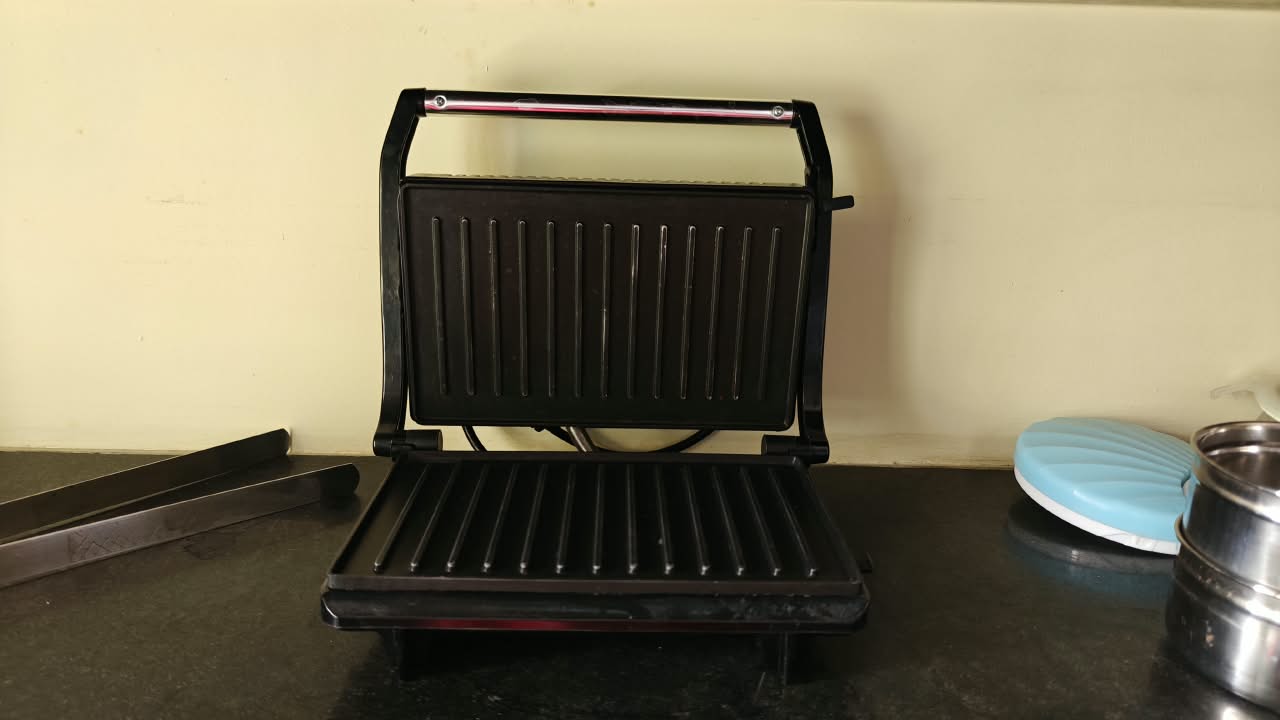 Electric Sandwich Grill Maker / Panini Press