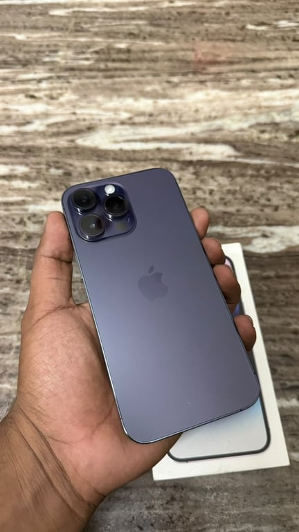 Apple iPhone 14 Pro Deep Purple, photo 4