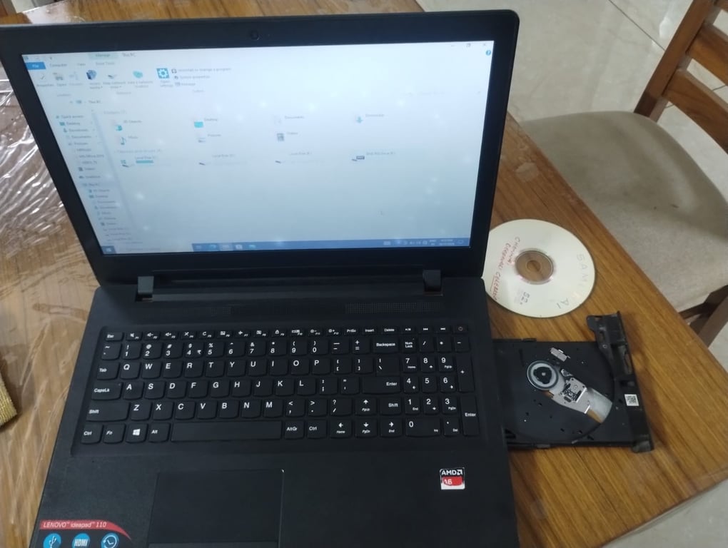 Lenovo IdeaPad 110 15.6-inch AMD Laptop (Windows 10), photo 2