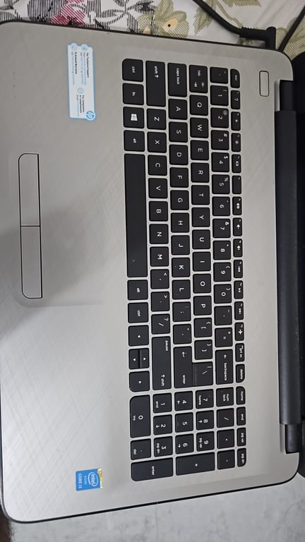 HP 15 15.6-inch Laptop (Intel Core i3), photo 3
