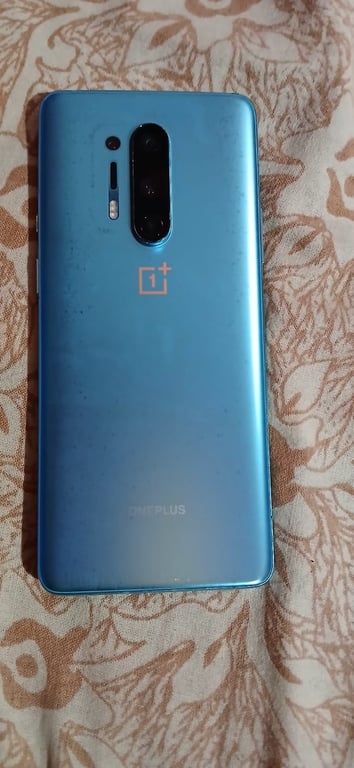 OnePlus 8 Pro