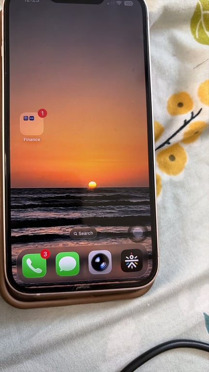 Apple iPhone 13, photo 2