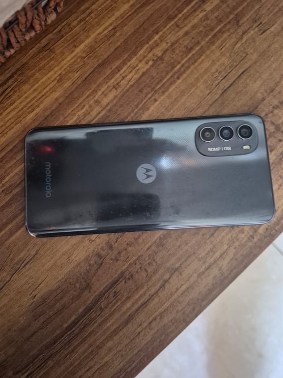 Motorola Moto G82 5G (Meteorite Grey)